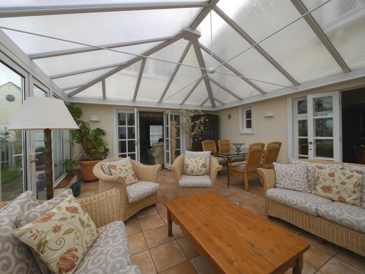 Kennacott Court Holiday Cottages บู๊ด ภายนอก รูปภาพ