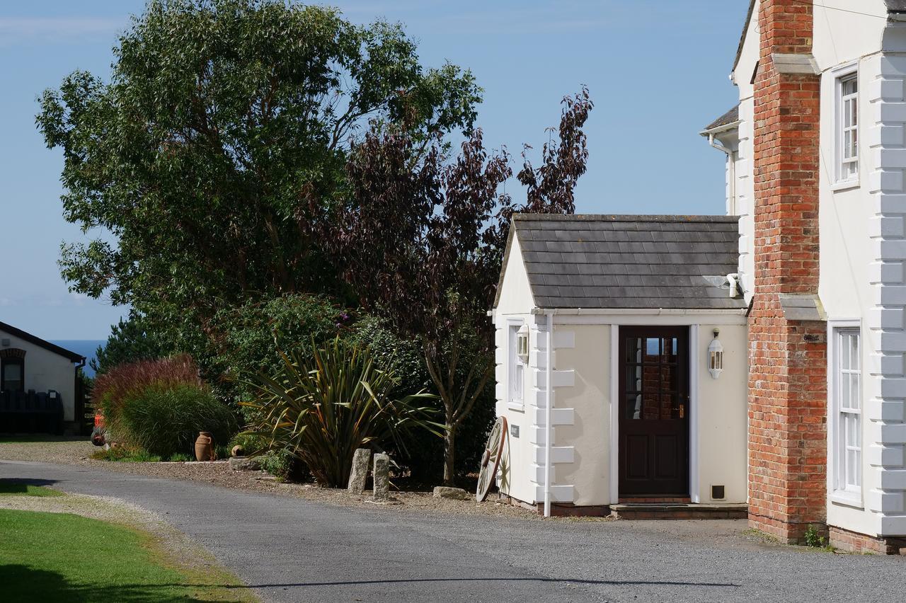 Kennacott Court Holiday Cottages บู๊ด ภายนอก รูปภาพ